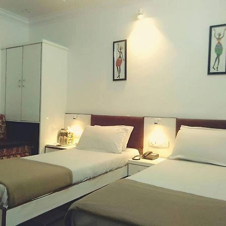 Hotel Chatako Ahmedabad Luaran gambar