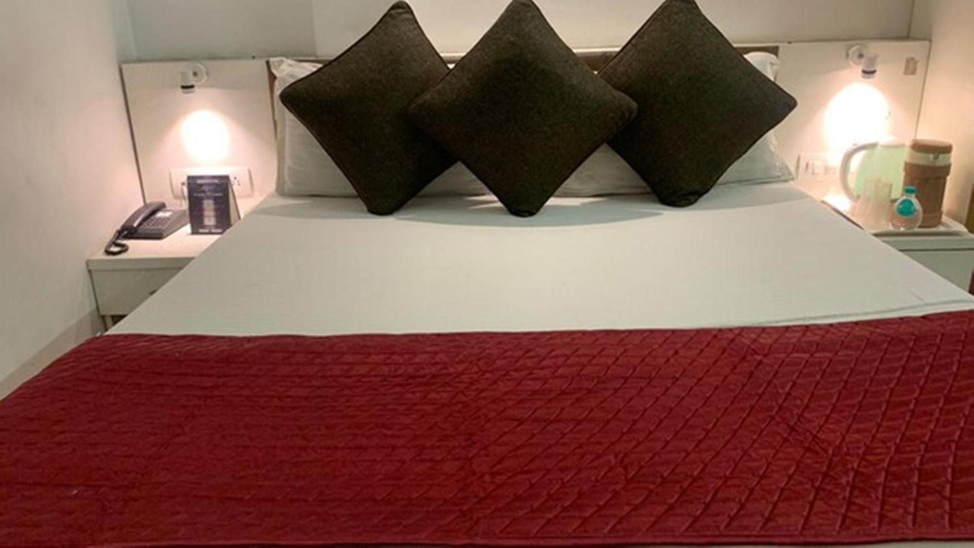 Hotel Chatako Ahmedabad Luaran gambar